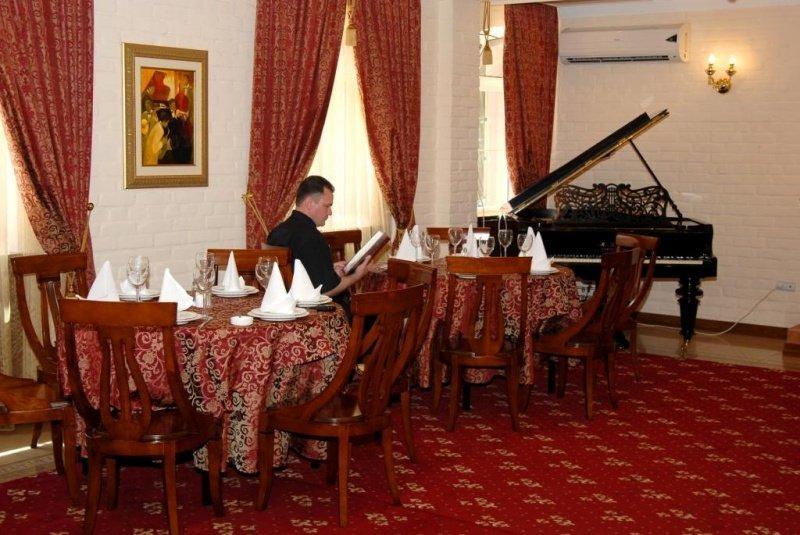 Hotel Bek Tasjkent Eksteriør billede